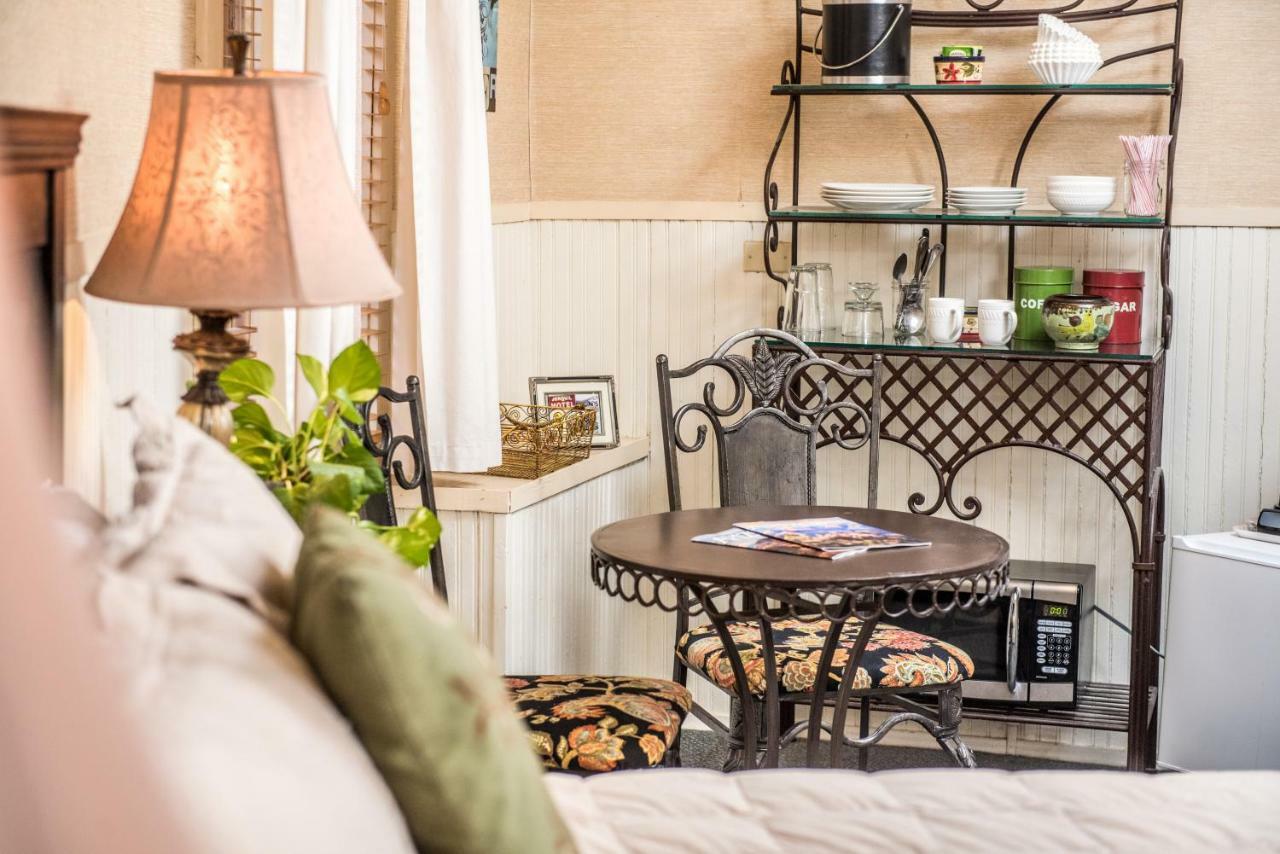 Jonquil Motel Бисби Екстериор снимка
